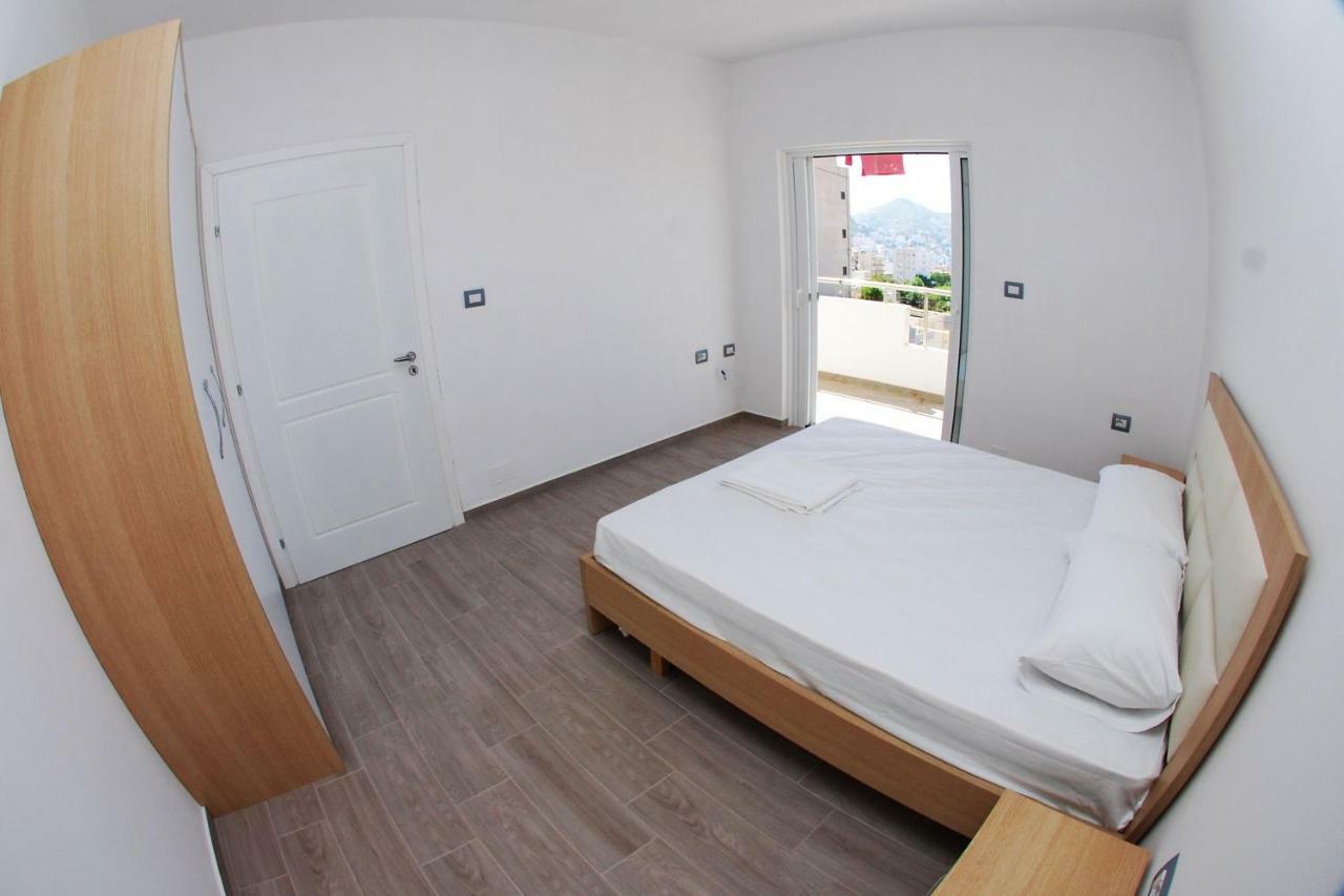 Rafail'S Apartment Sarande Exterior photo